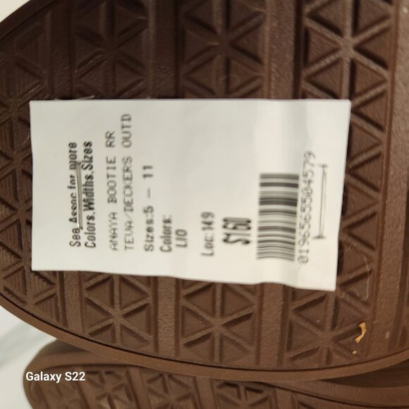 Teva Anaya Brown Booties. NIB. Size 6.5 - Picture 13 of 15